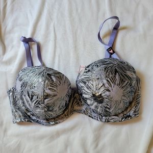 Victorias Secret 32DD Dream Angels Push Up Bra